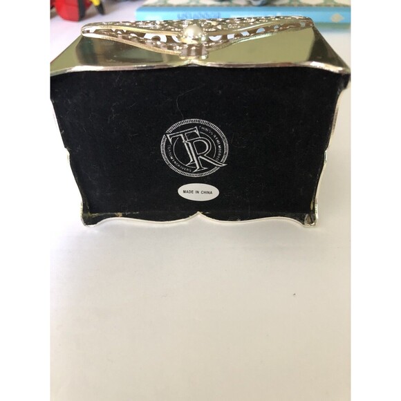 Things Remembered Silver Plated Filigree Keepsake Jewelry Box XOXO - Picture 4 of 4